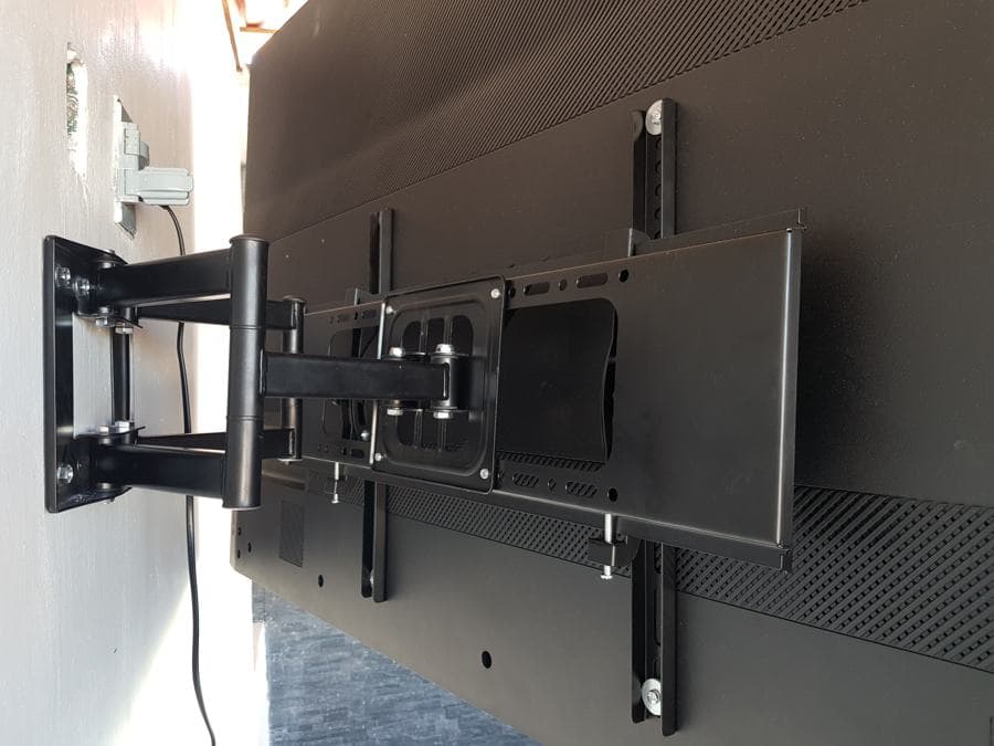 Instalación de soporte para TV, trabajo 6
